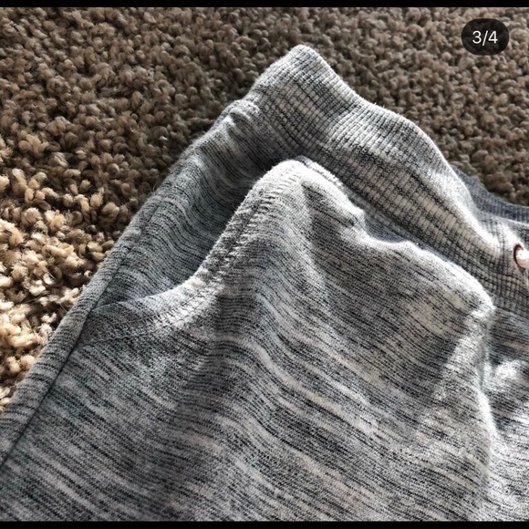 athletic works joggers - Picture 3 of 4